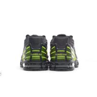 NIKE AIR MAX 95 ESSENTIAL 749766-110-46177 NIKE AIR MAX 95 ESSENTIAL 749766-110-46177