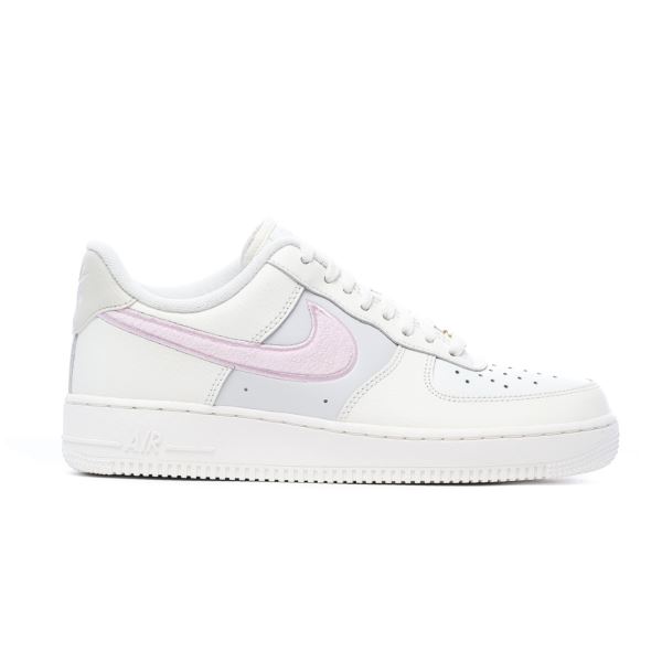 Nike W NIKE AIR FORCE 1 07 DQ0826-100