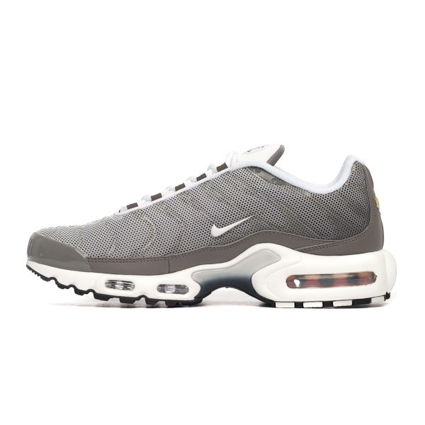 Nike Air Max Plus SE DV7665-002