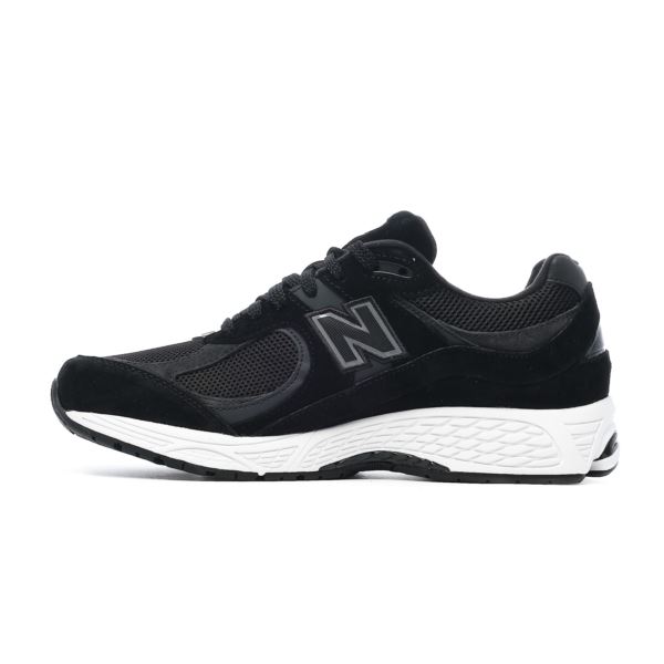 New Balance 2002r M2002RBK