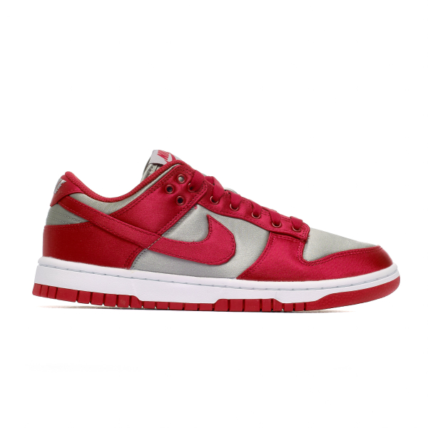 Nike Dunk Low UNLV Satin...