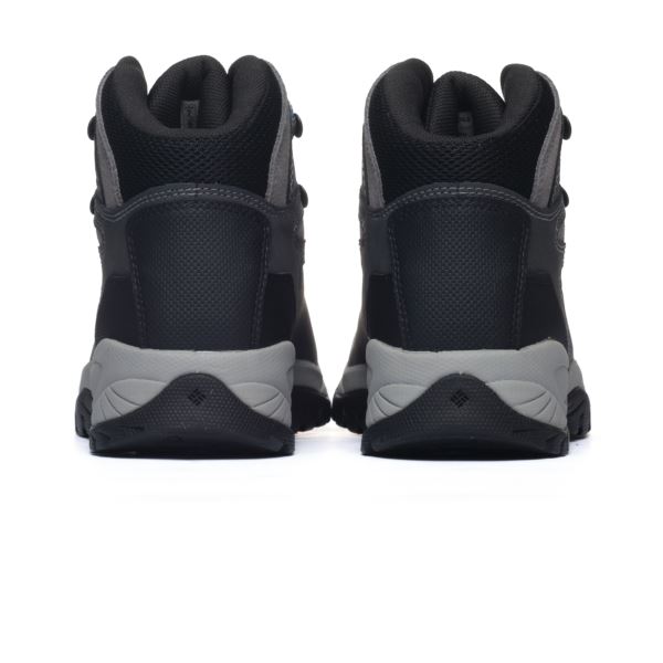 Columbia NEWTON RIDGE PLUS 1424692054