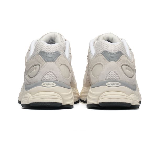 Saucony ProGrid Omni 9 Premium S70740-11