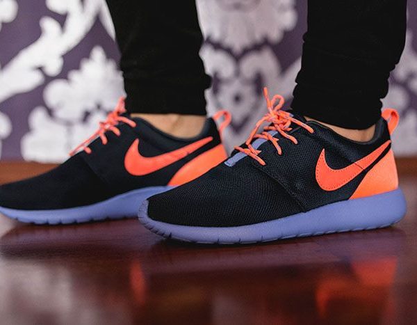 NIKE ROSHE ONE GS 599729-408