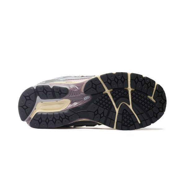 New Balance U1906RNF