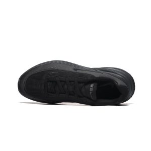 Nike UPLIFT SC