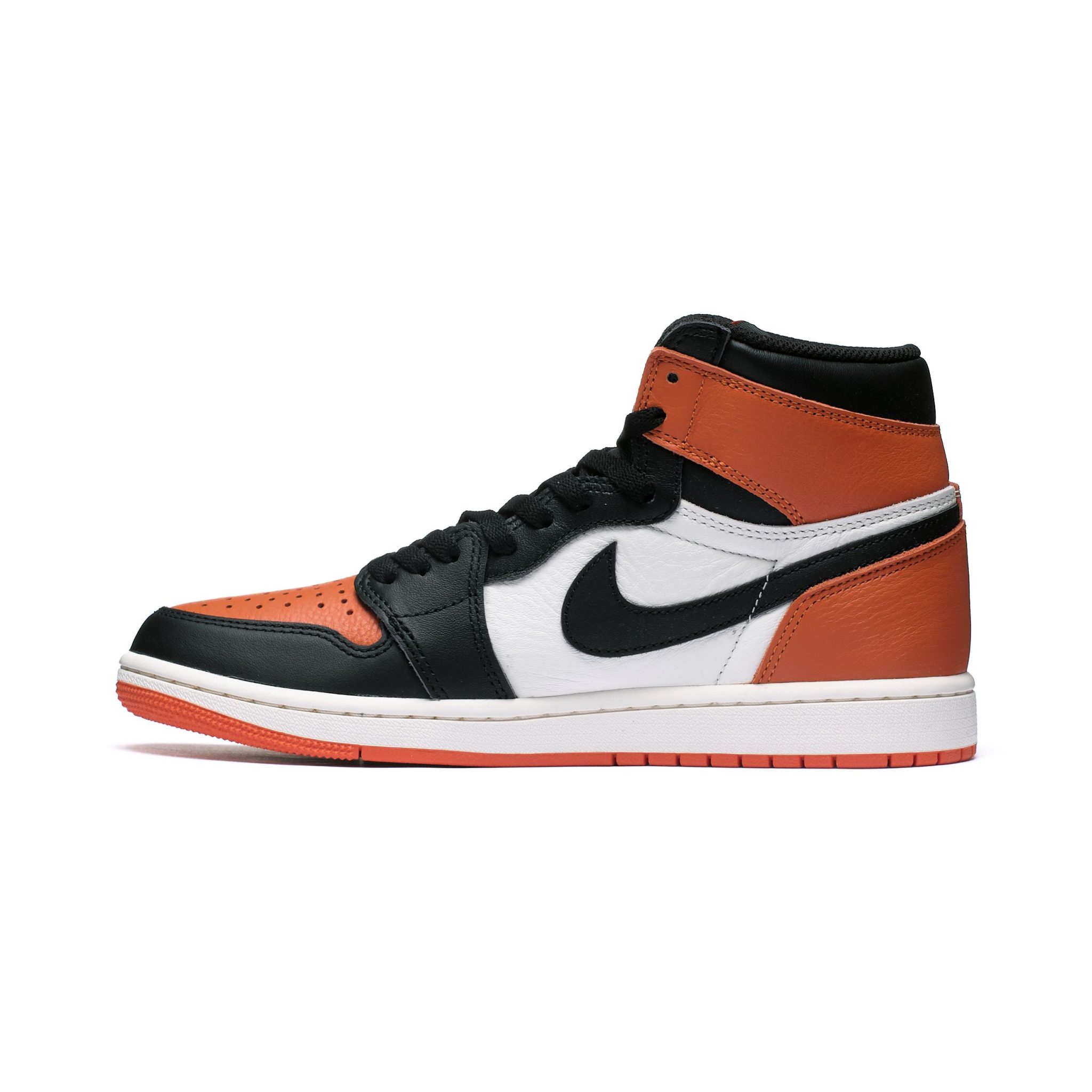 Nike AIR JORDAN 1 RETRO HIGH OG DZ5485-008 - obrazek 3