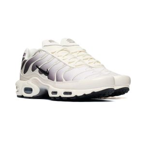 Nike AIR MAX PLUS DM0032-106