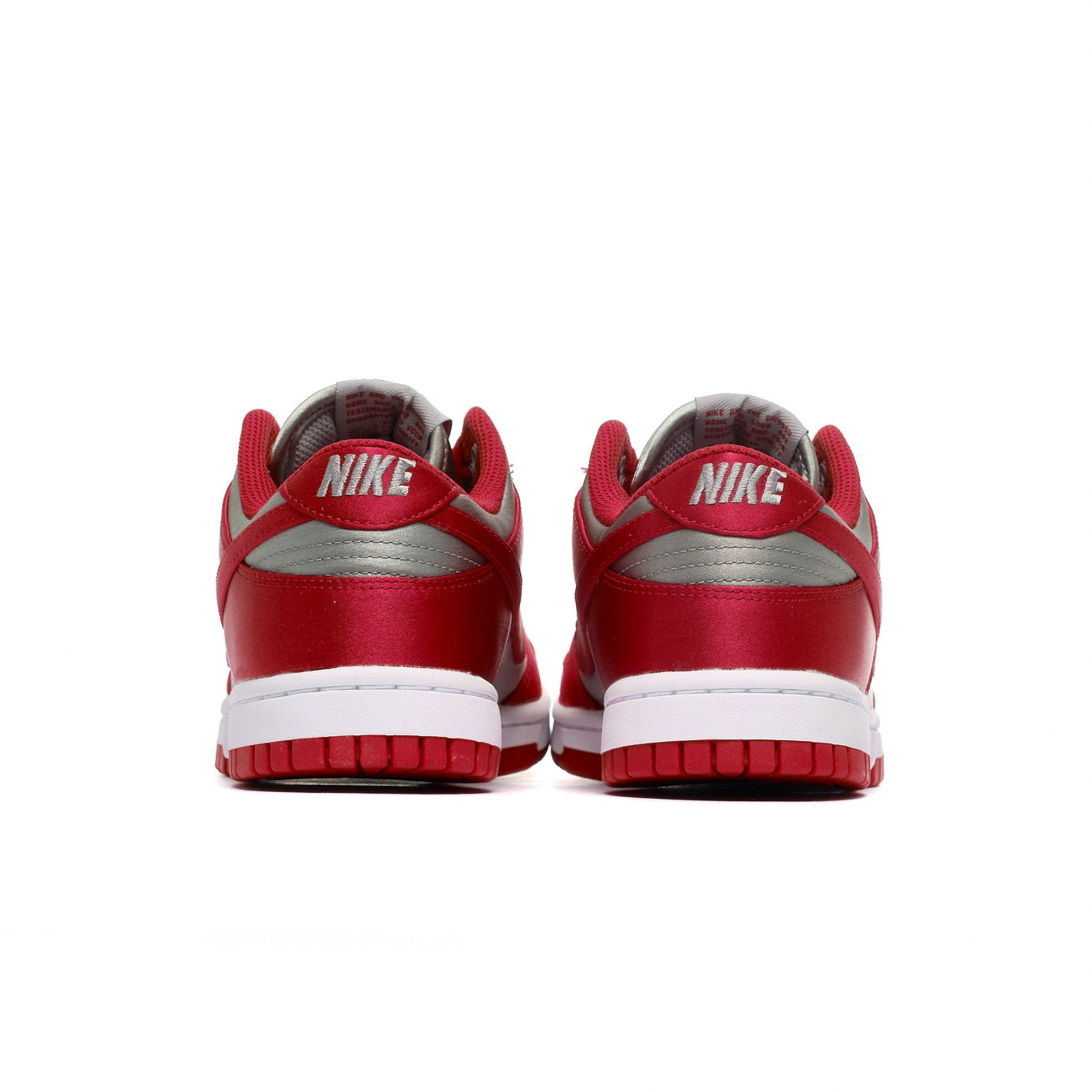 Nike Dunk Low UNLV Satin DX5931-001 - obrazek 6