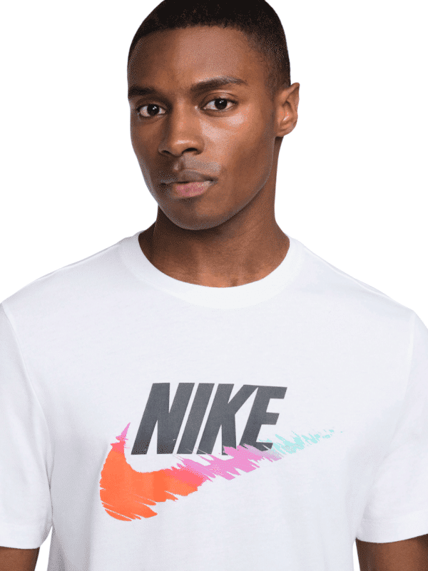 Nike M NSW TEE 6MO FTRA SP25 MENS HJ0568-100