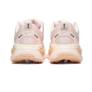 Nike W VOMERO 18 HM6804-800