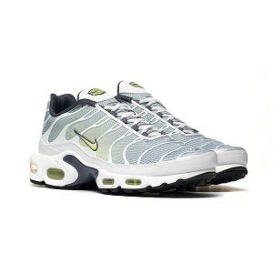 Nike AIR MAX PLUS HV6227-001