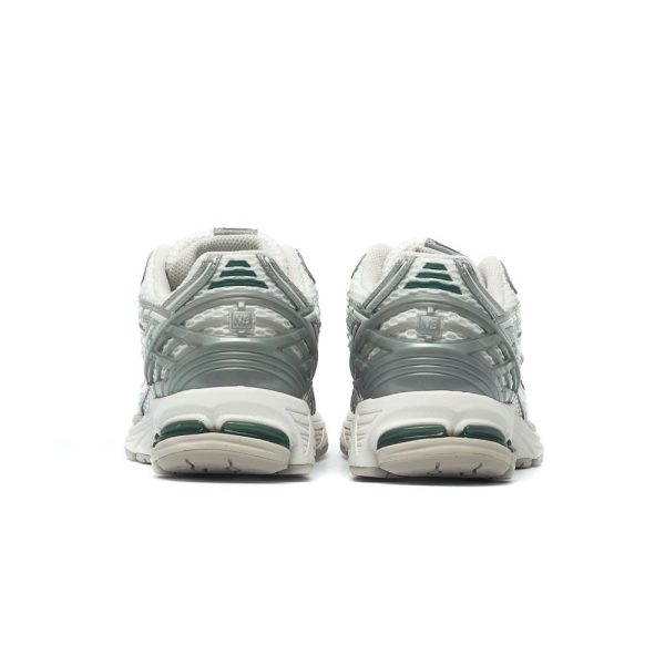 New Balance M1906REE