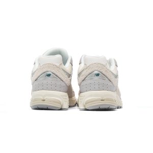 New Balance M2002REK