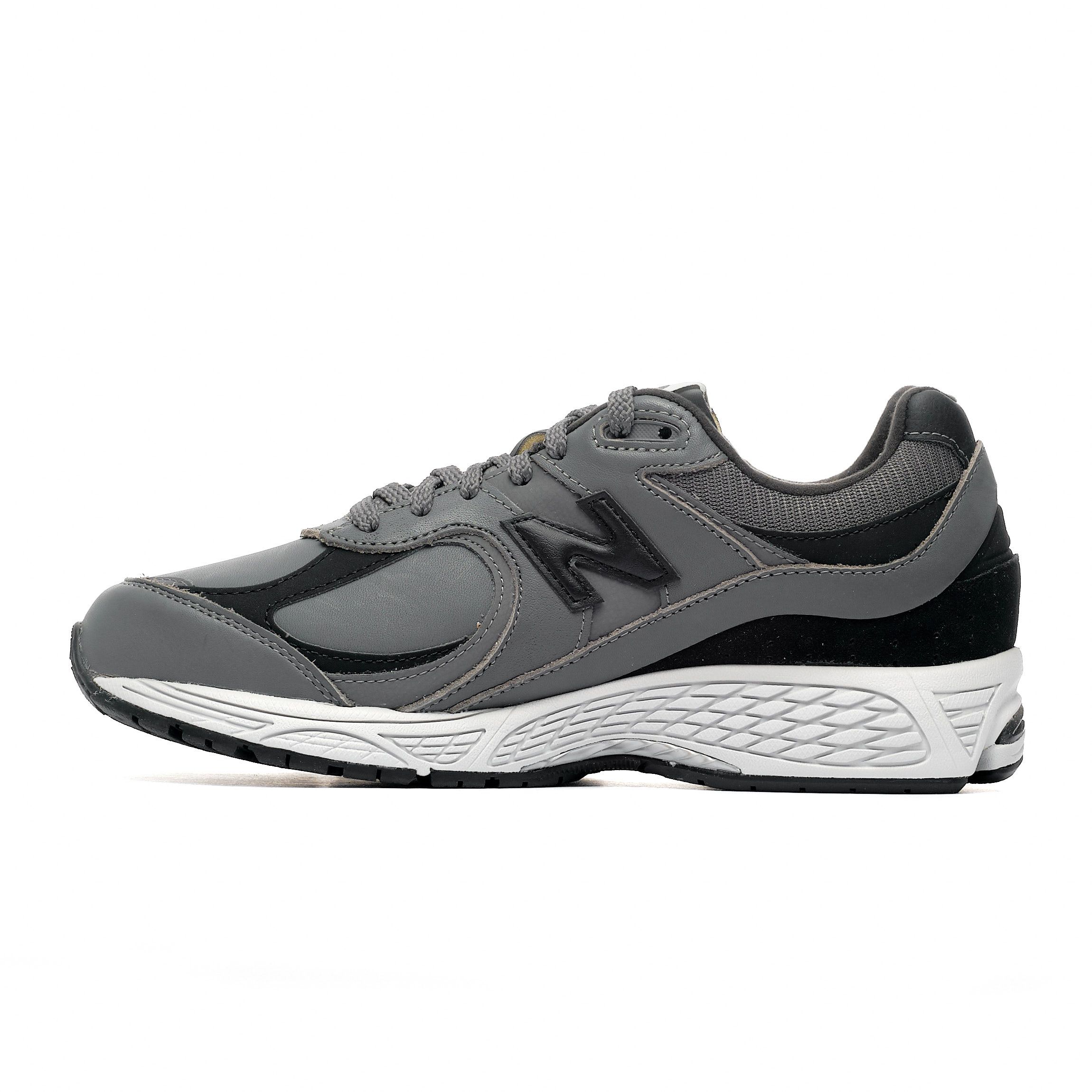 New Balance M2002RVG - obrazek 3