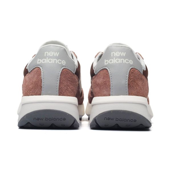 New Balance U370AI
