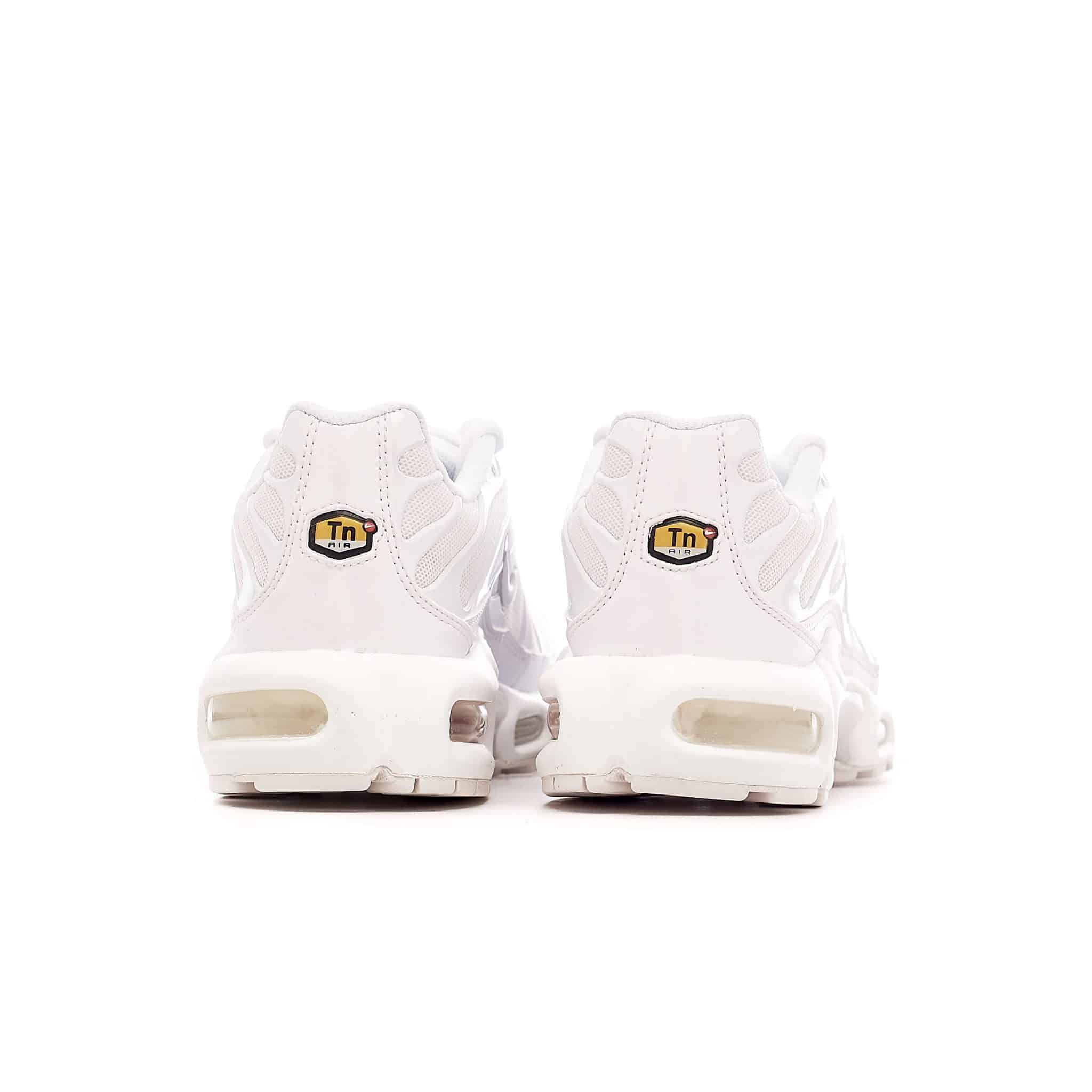 Nike WMNS AIR MAX PLUS DM2362-100 - obrazek 6