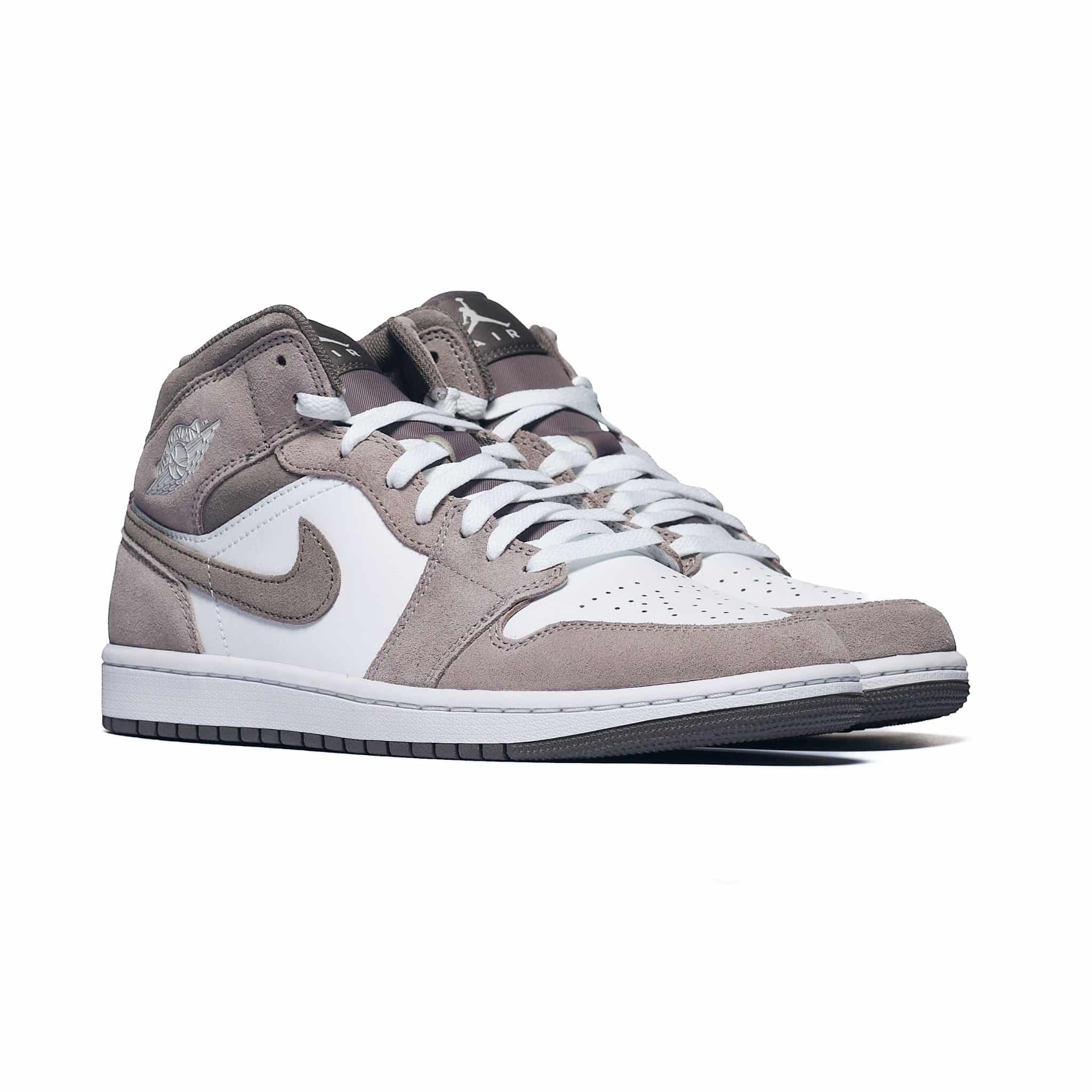 Nike AIR JORDAN 1 MID DQ8426-003 - obrazek 2