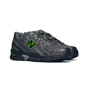New Balance U7404CA